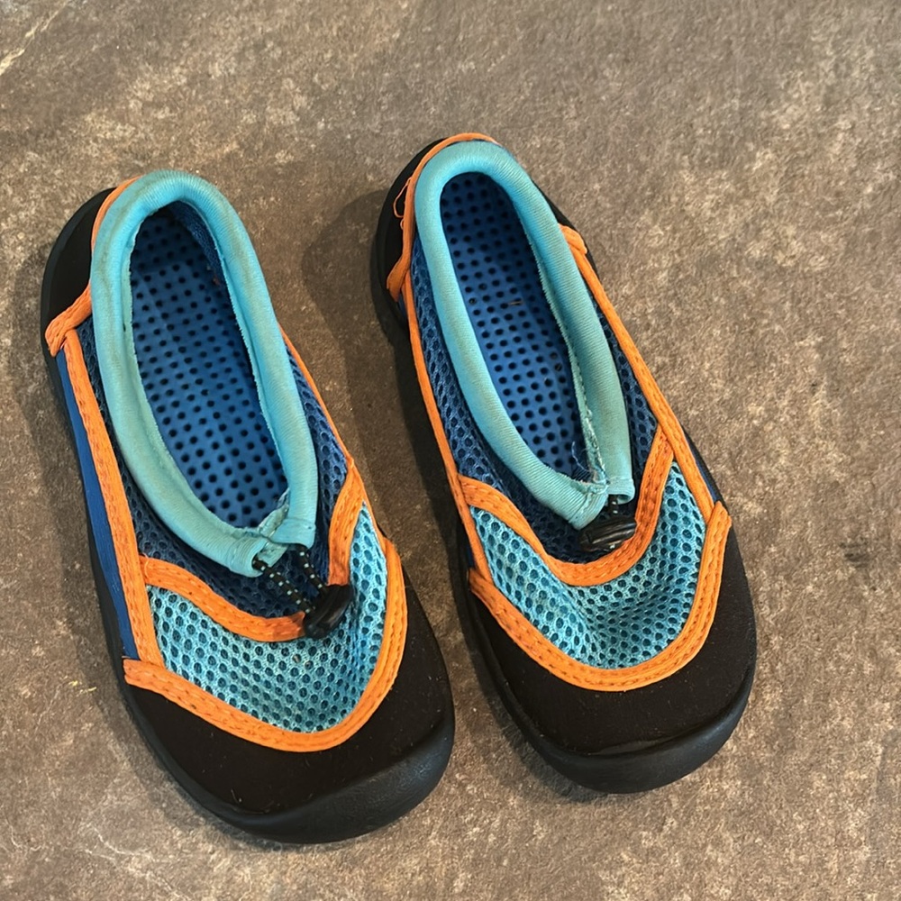 Kids water shoes - Picture 2 of 5